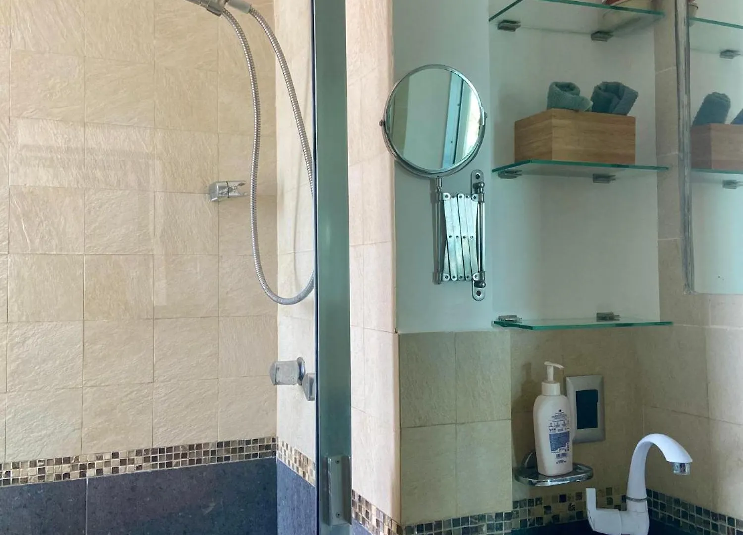 Cozy And Modern Apartment Cancun Mexico